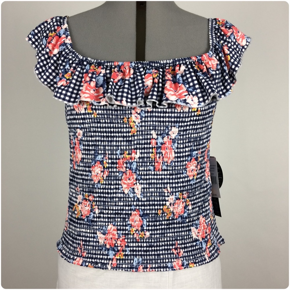 Almost Famous Must Have Ruffle Tank - Picture 2 of 6